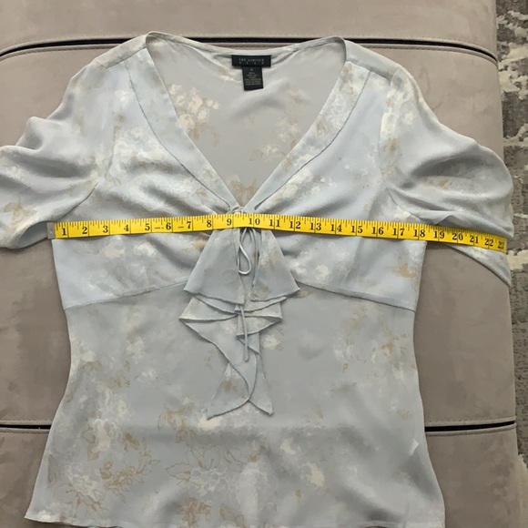 The Limited Blue Silk Blouse size M - Picture 8 of 8
